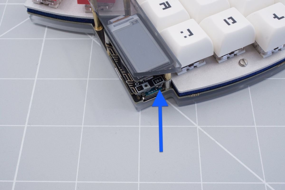 Position of the reset button on our wired controller